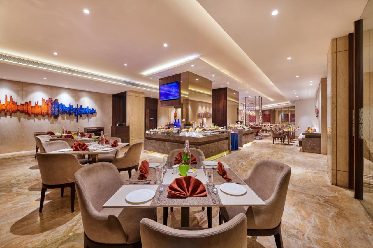 The Pride Hotel, Nagpur Exterior foto