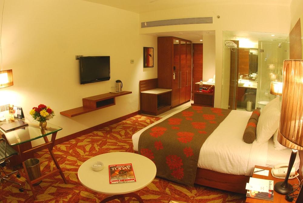 The Pride Hotel, Nagpur Exterior foto
