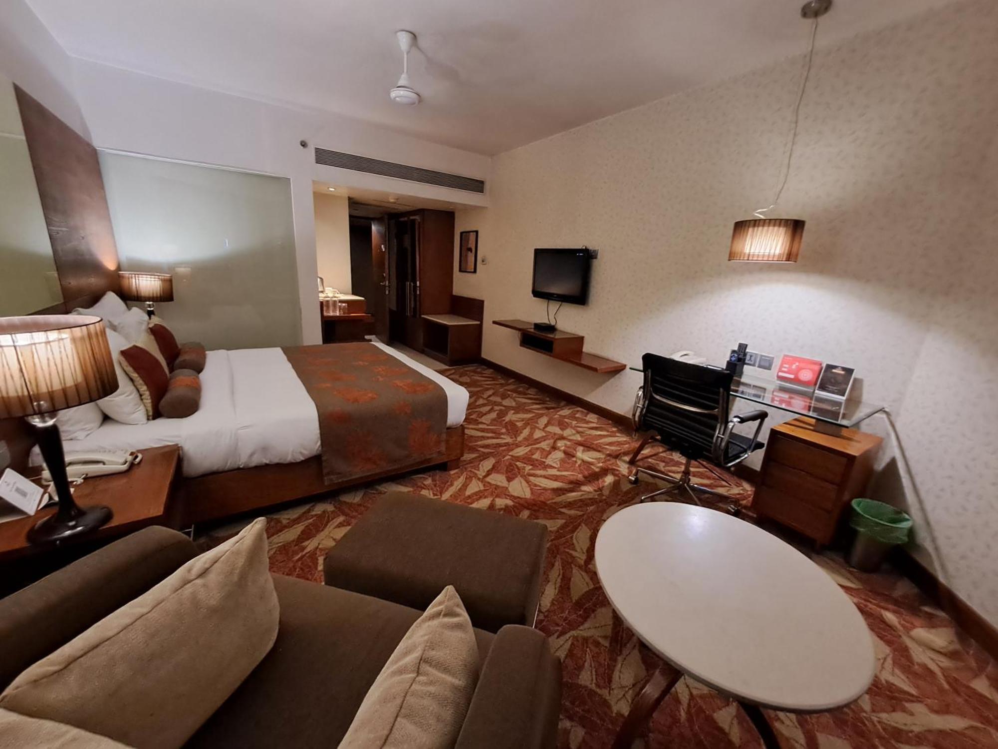 The Pride Hotel, Nagpur Exterior foto
